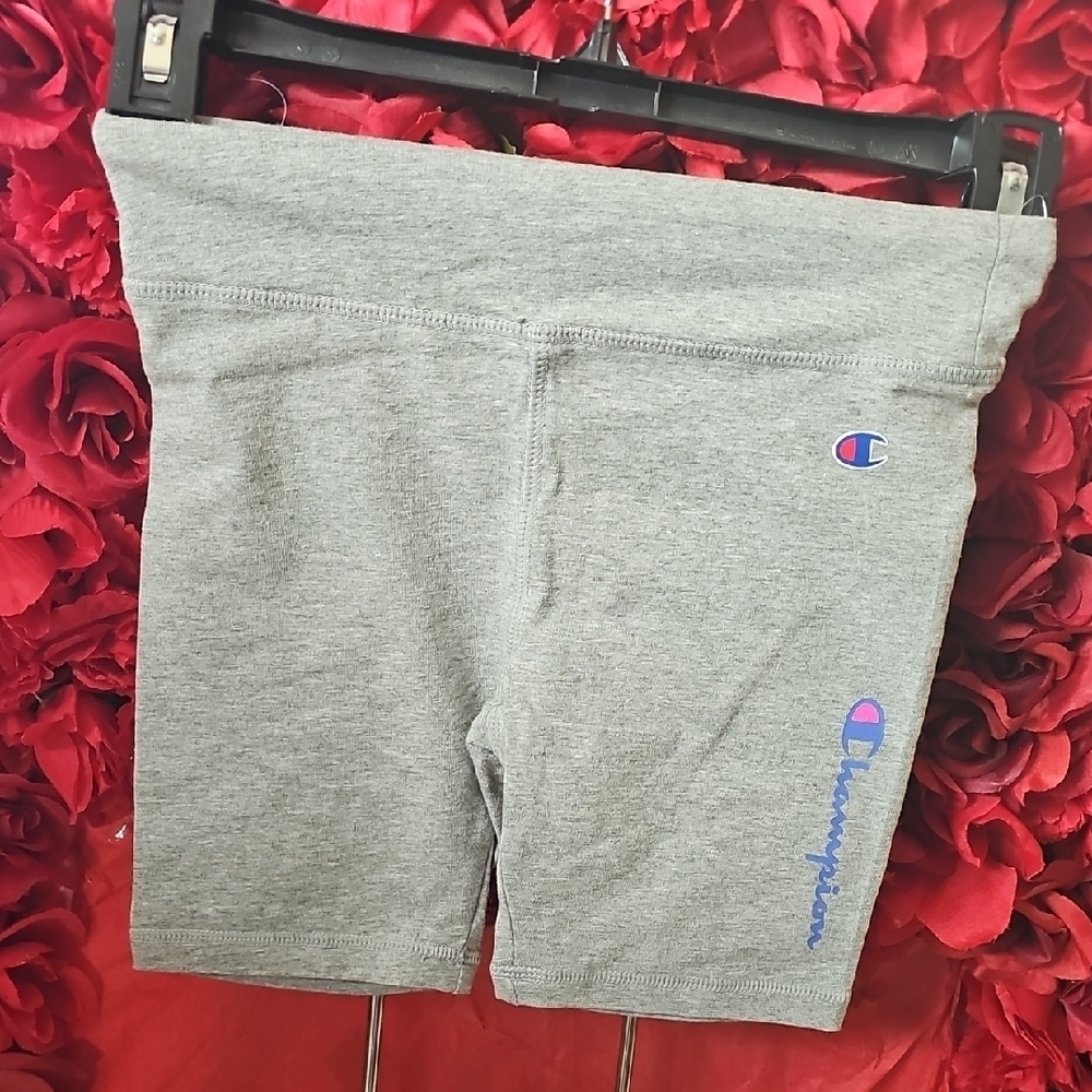 Champion NWOT (Fell Off) Girls Gray Active Shorts Size 6